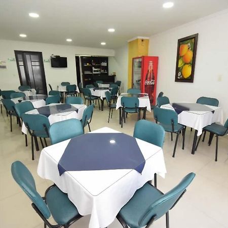 Hotel Zafiro Plaza Tunja Kültér fotó